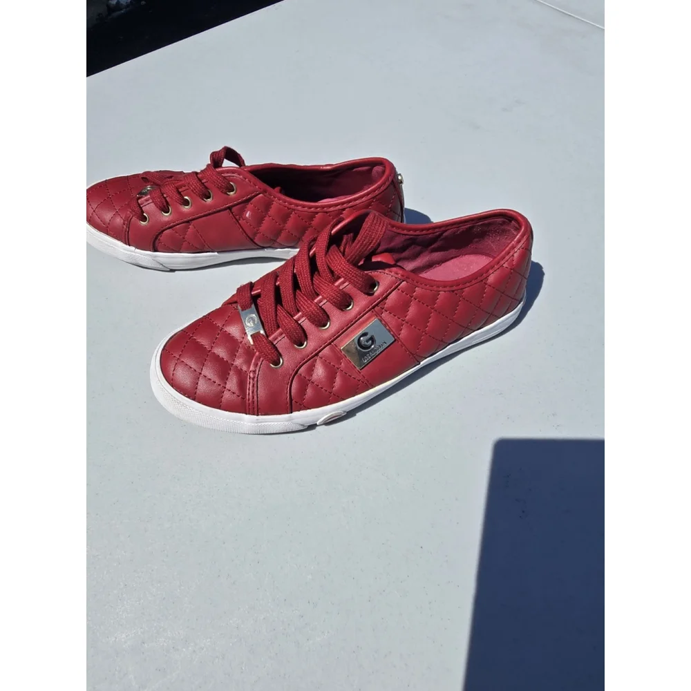 GBG Los AngelesWomen's Backer Lace-Up Sneakers Size 8.5, $35 obo.